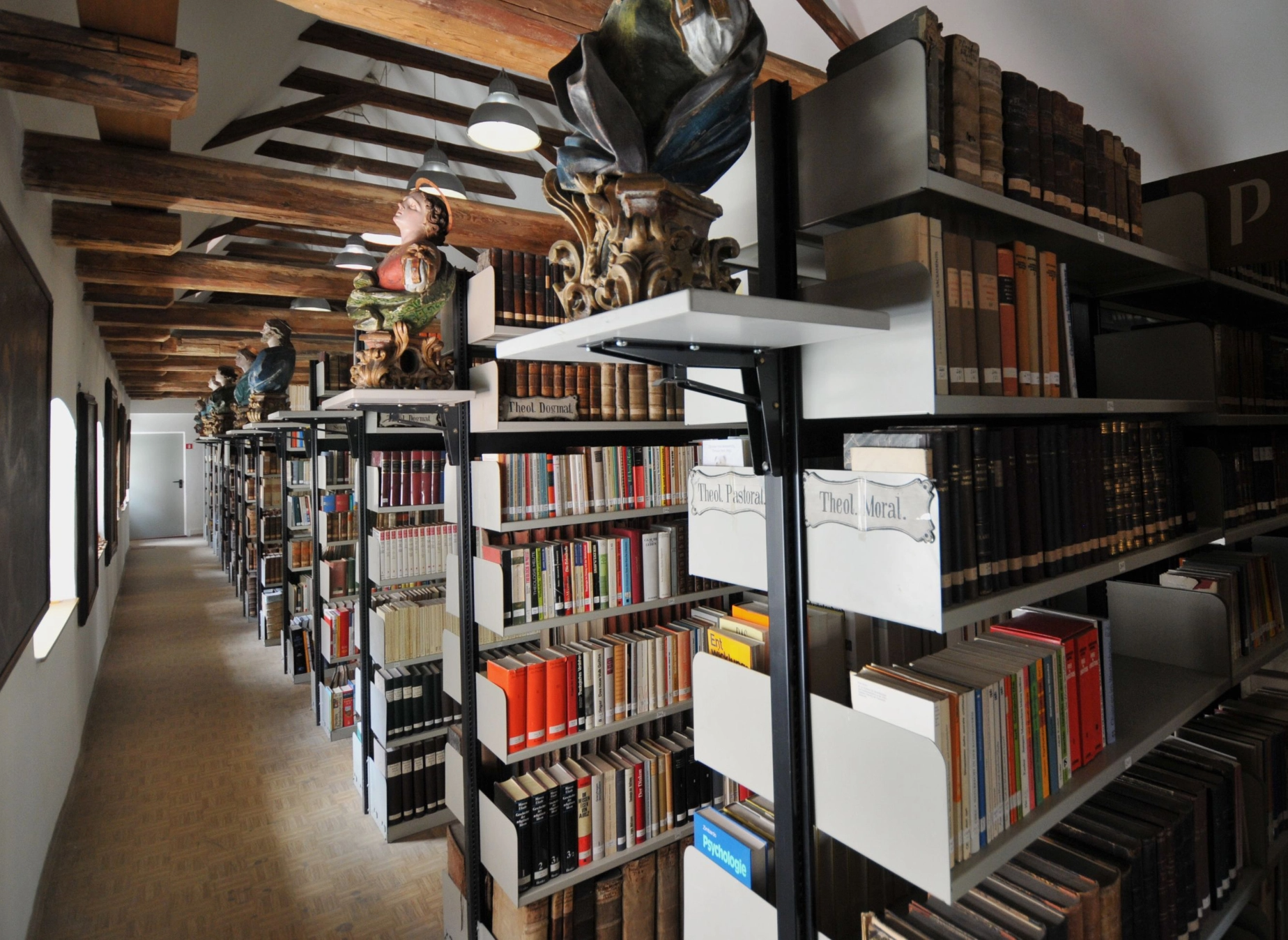 FOTO: Provinzbibliothek in Brixen